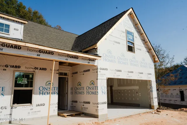 $459,900 | 229 Telluride Court, Aberdeen, NC 28315