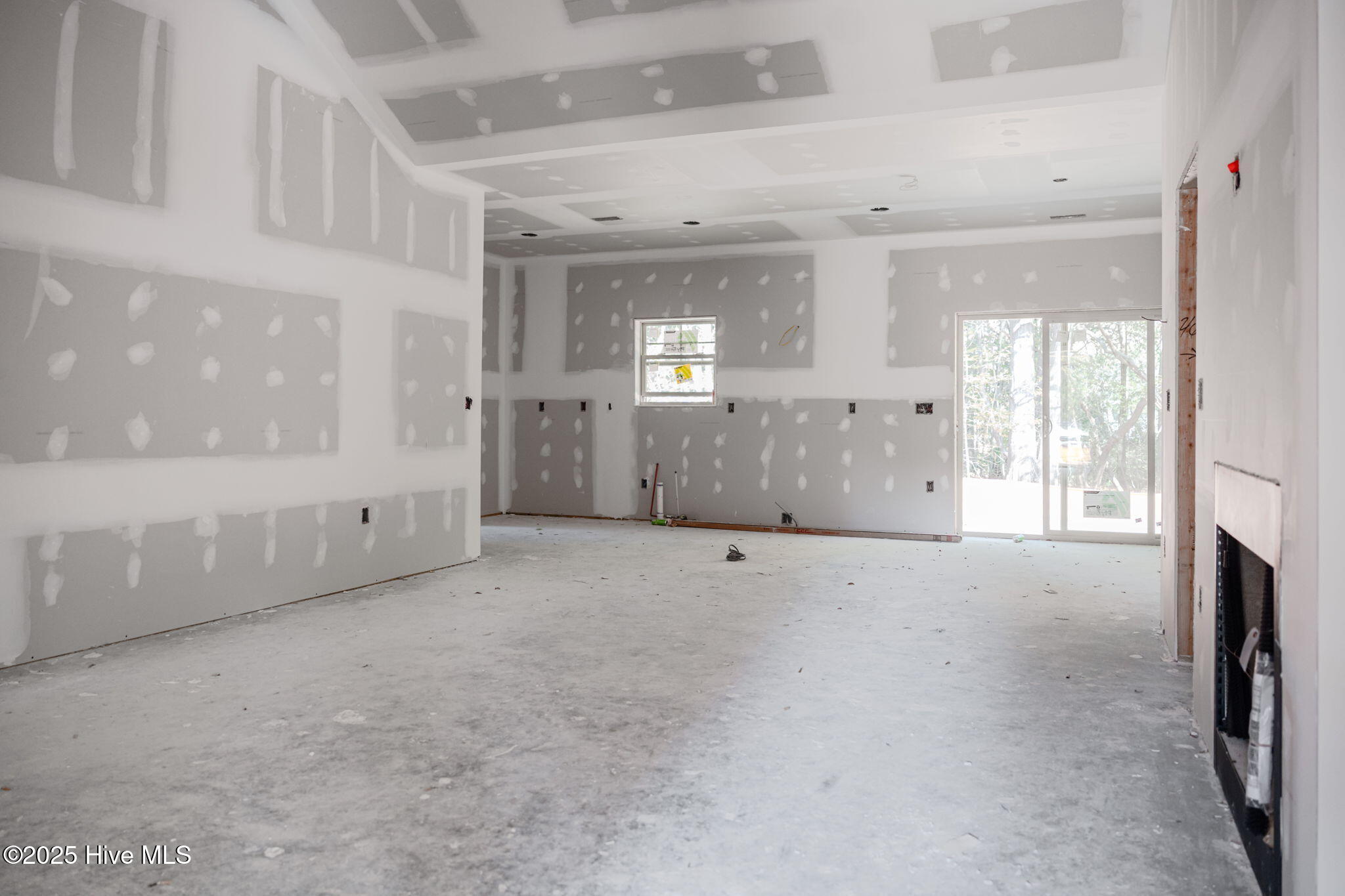 229 Telluride Court Aberdeen, NC 28315 - Photo 9 of 29 TELLURIDE LOT 06 - "Colston"