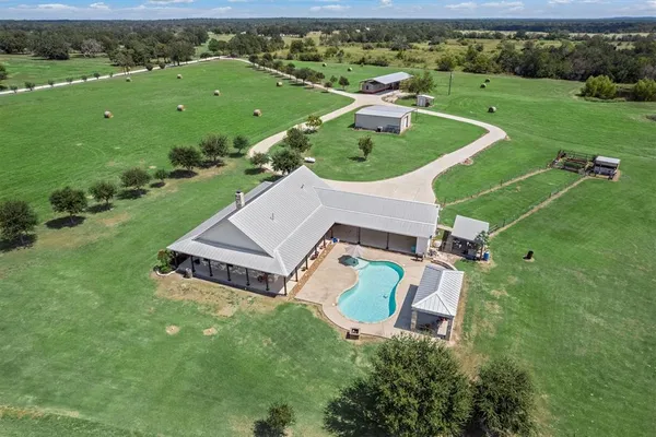 $1,450,000 | 3759 Cr 126 Road, Bedias, TX 77831