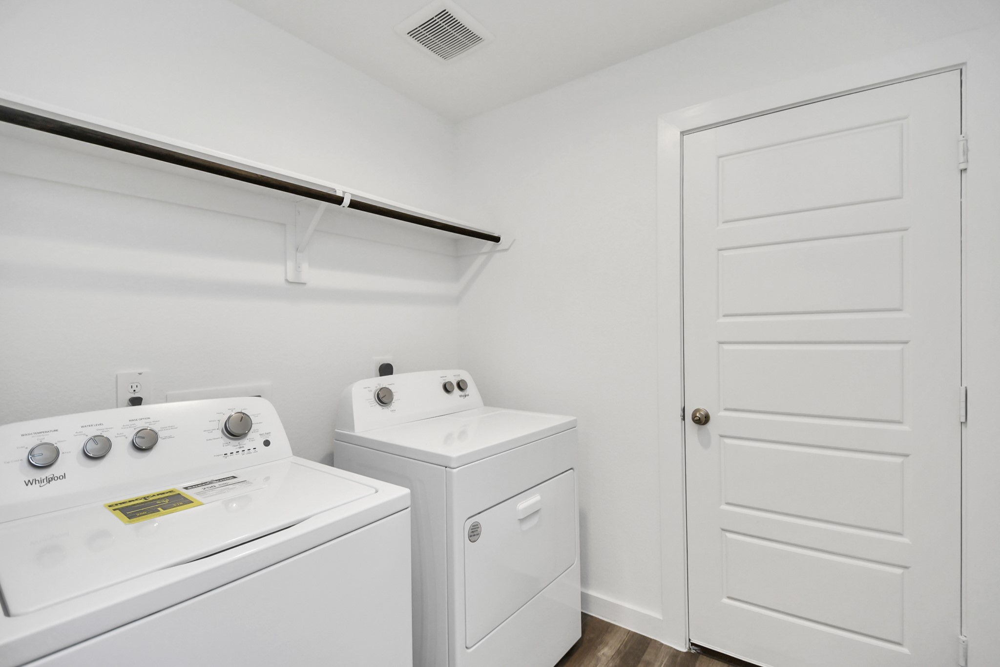 8914 Century Plant Lane Rosharon, TX 77583 - Photo 12 of 42 Gallery Image 12