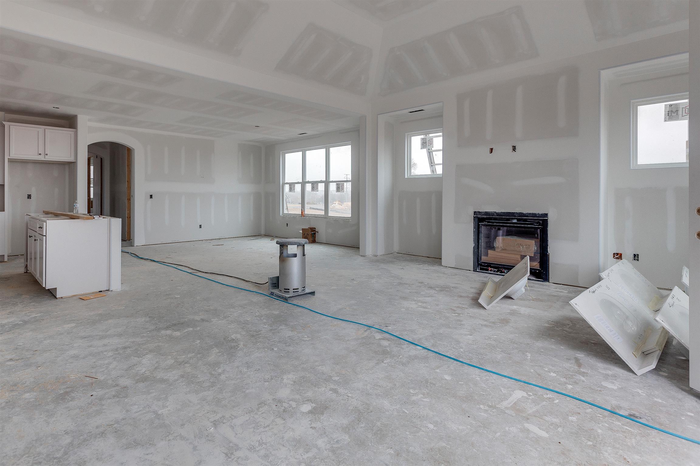 454 Rangeland Road Spring Hill, TN 37174 - Photo 6 of 14 Yes a fireplace is always included.
