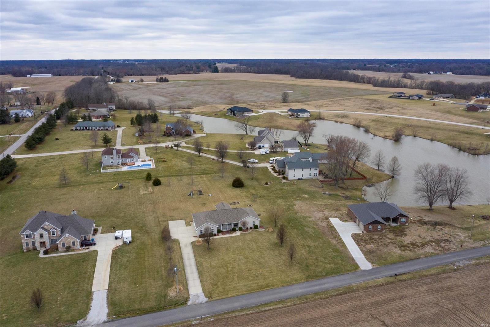 23 Blackjack Road Troy, IL 62294 - Photo 2 of 50