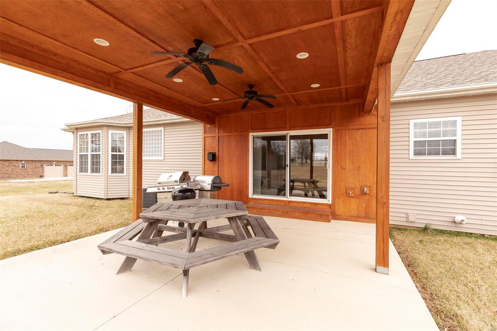 23 Blackjack Road Troy, IL 62294 - Photo 23 of 50