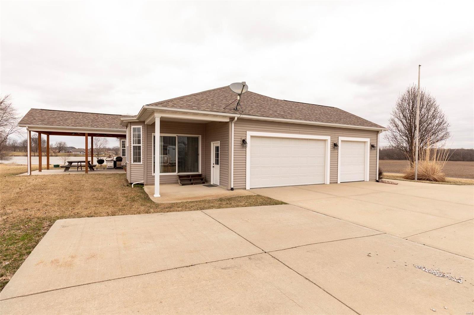 23 Blackjack Road Troy, IL 62294 - Photo 26 of 50