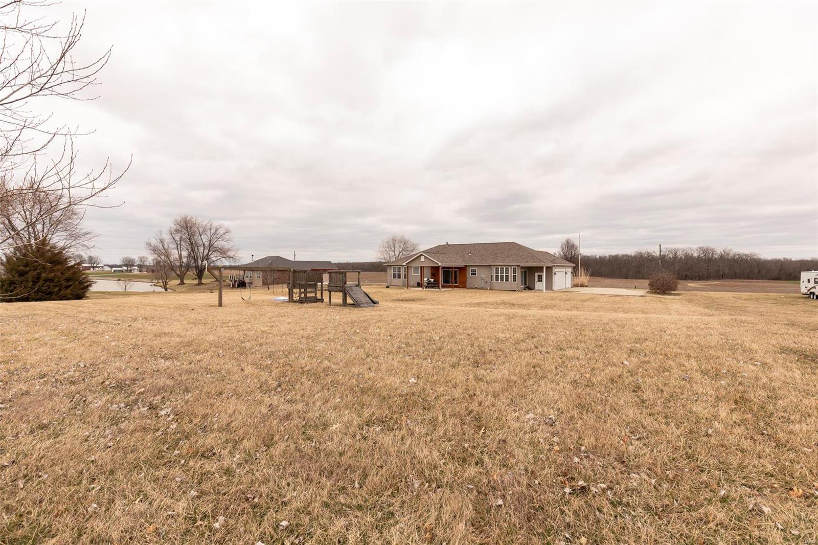 23 Blackjack Road Troy, IL 62294 - Photo 37 of 50