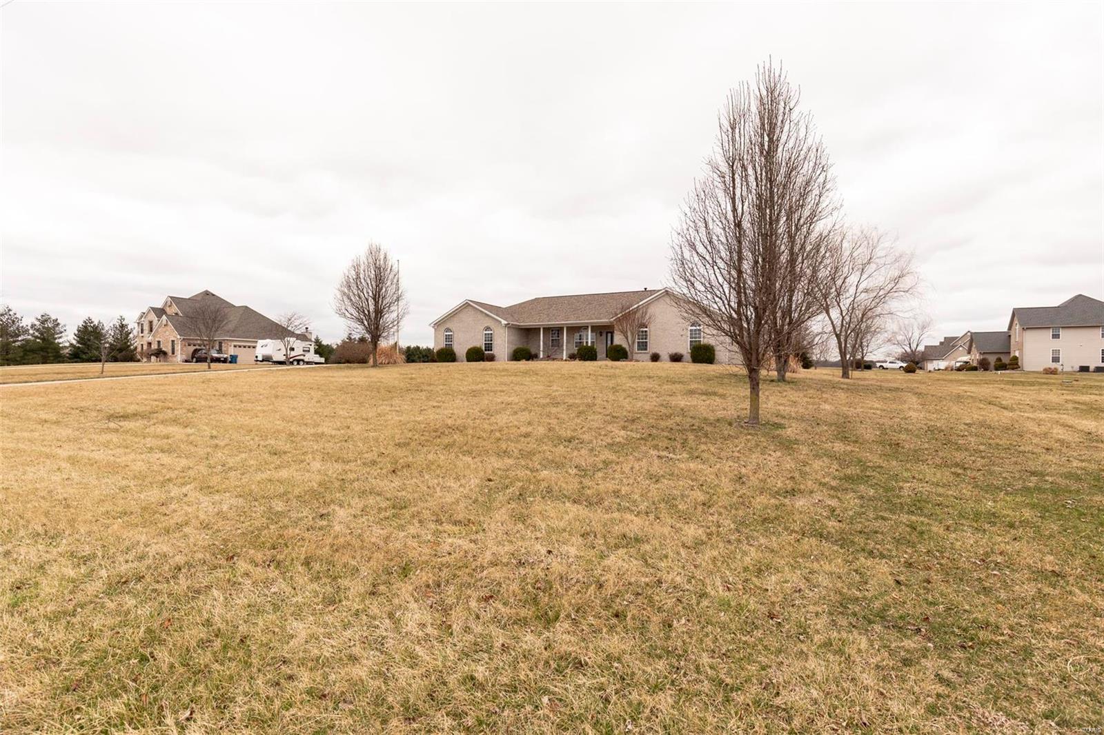 23 Blackjack Road Troy, IL 62294 - Photo 45 of 50