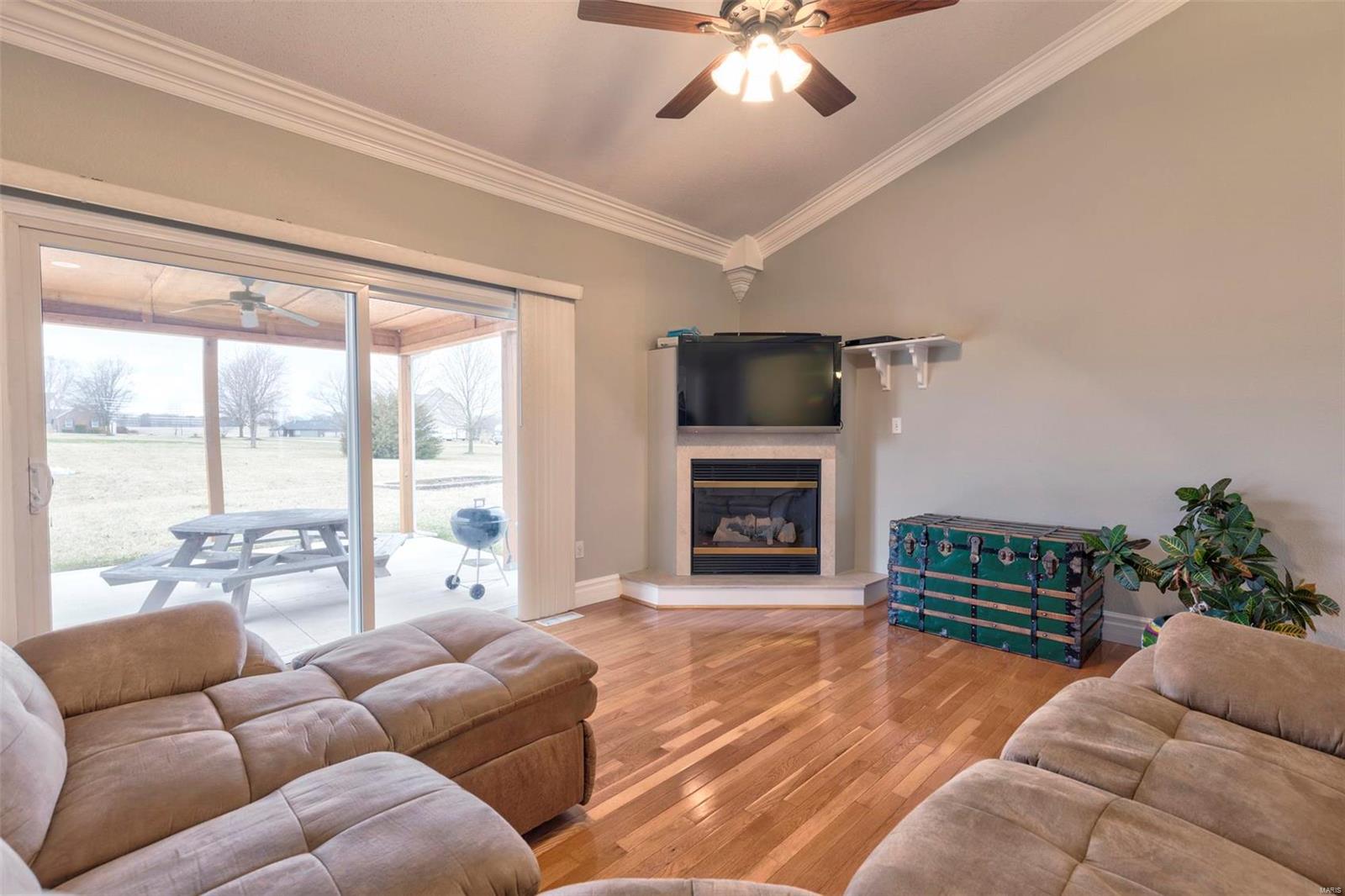 23 Blackjack Road Troy, IL 62294 - Photo 6 of 50