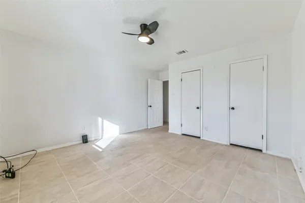 $1,375 | 11411 Murr Way, Houston, TX 77048