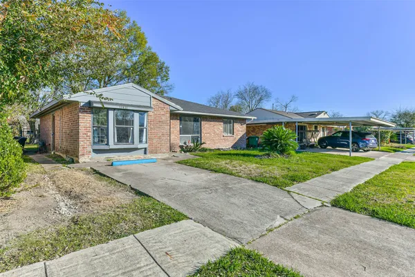 $1,375 | 11411 Murr Way, Houston, TX 77048
