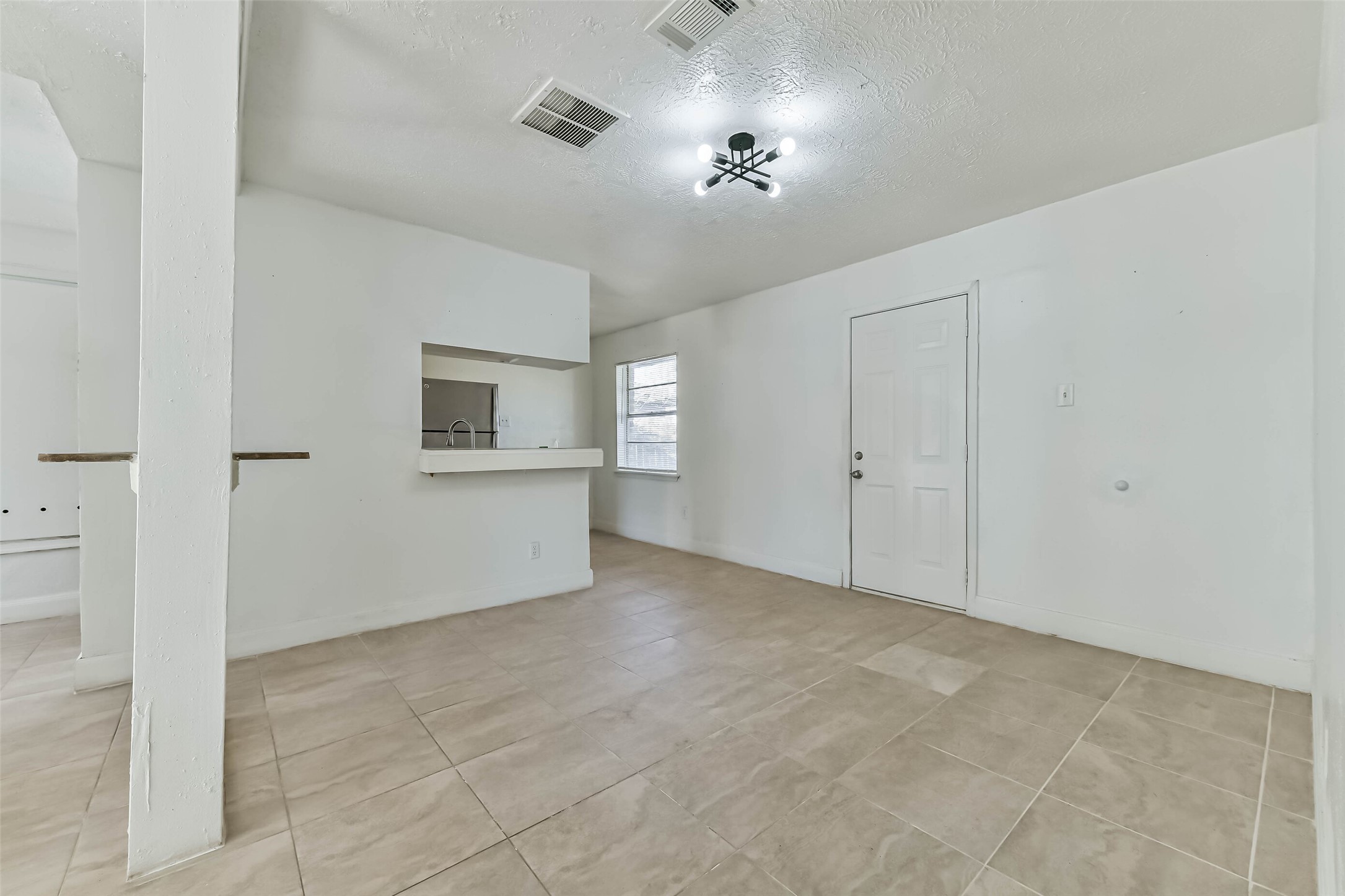 11411 Murr Way Houston, TX 77048 - Photo 3 of 22