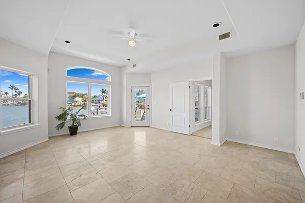 $1,149,000 | 1 Spoonbill, Rockport, TX 78382