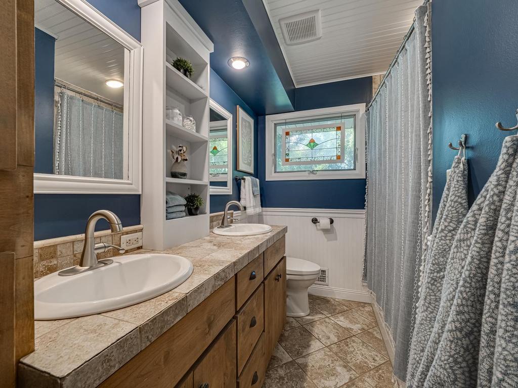 5137 Forest Road Minnetonka, MN 55345 - Photo 25 of 37 Gallery Image 25