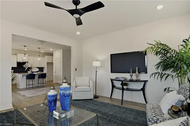 $489,500 | 304 Sedge Garden Road, Unit 1024, Kernersville, NC 27284