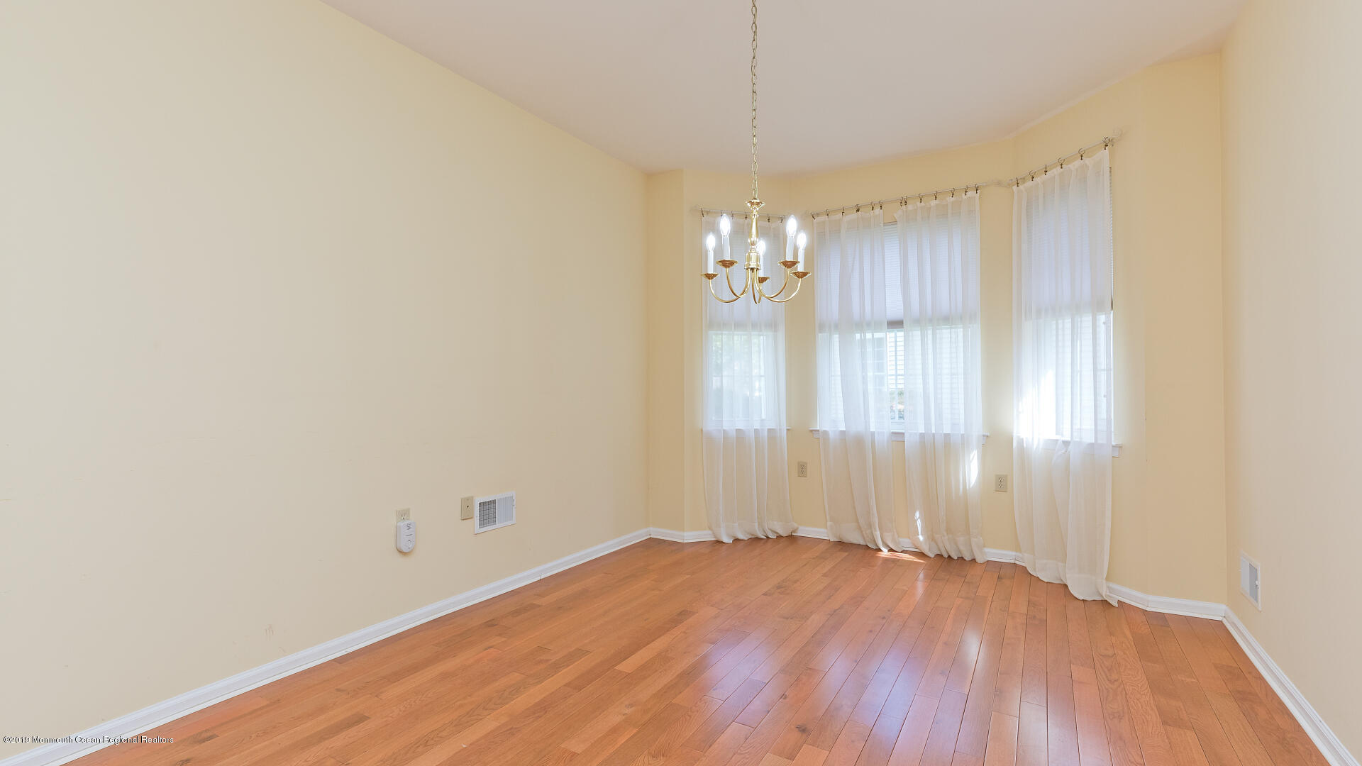 4 Ripple Terrace Barnegat, NJ 08005 - Photo 12 of 43 1920x1080-virtual-tour-69590-photo-15683