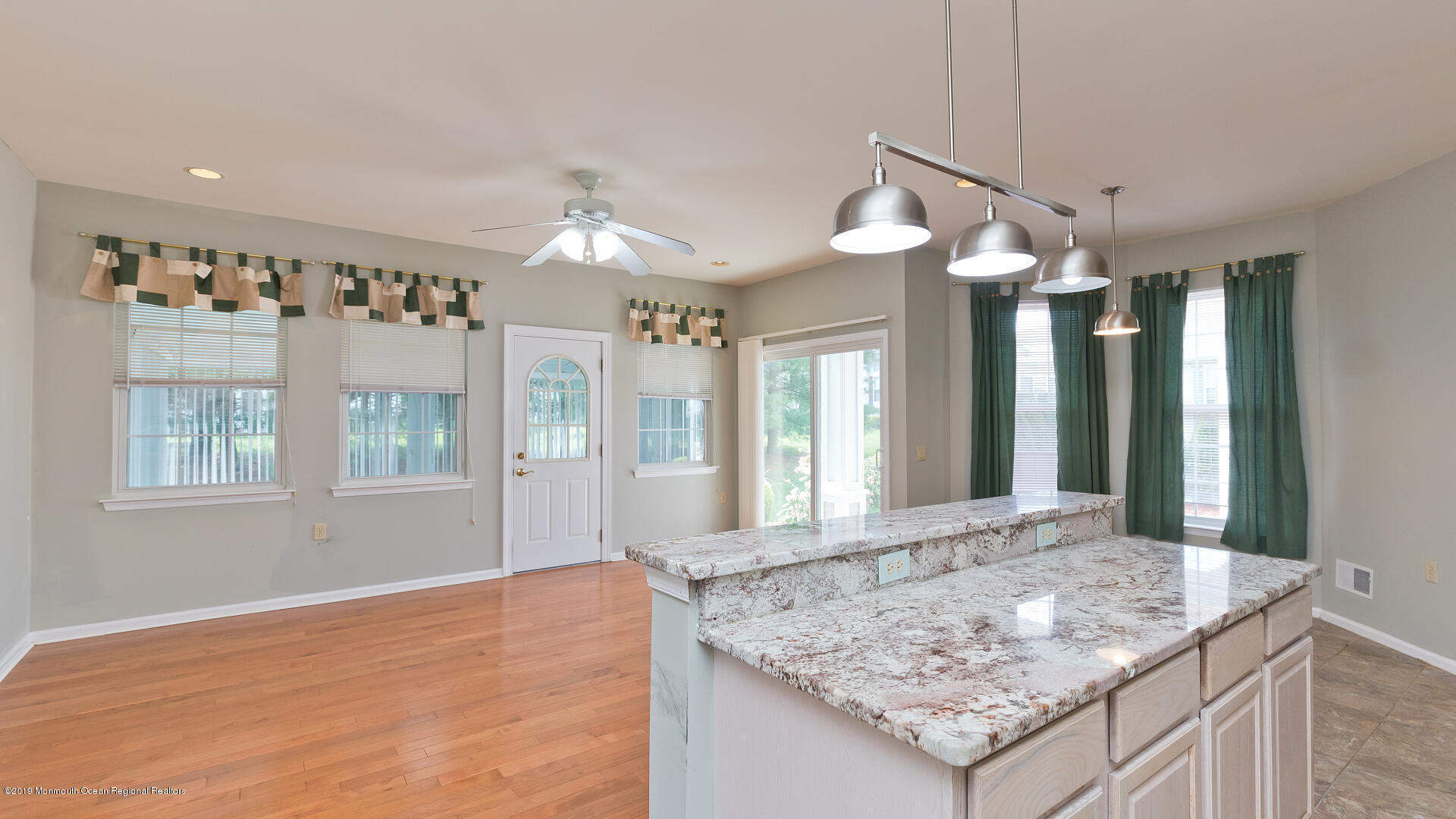 4 Ripple Terrace Barnegat, NJ 08005 - Photo 18 of 43 1920x1080-virtual-tour-69590-photo-15683