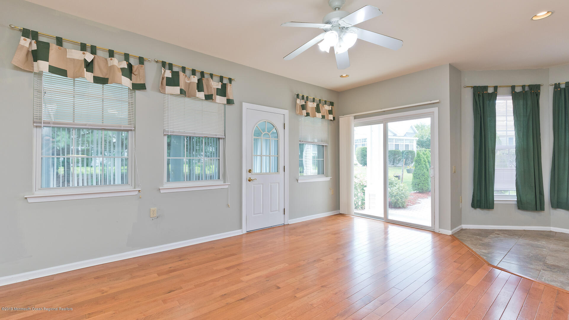 4 Ripple Terrace Barnegat, NJ 08005 - Photo 19 of 43 1920x1080-virtual-tour-69590-photo-15683