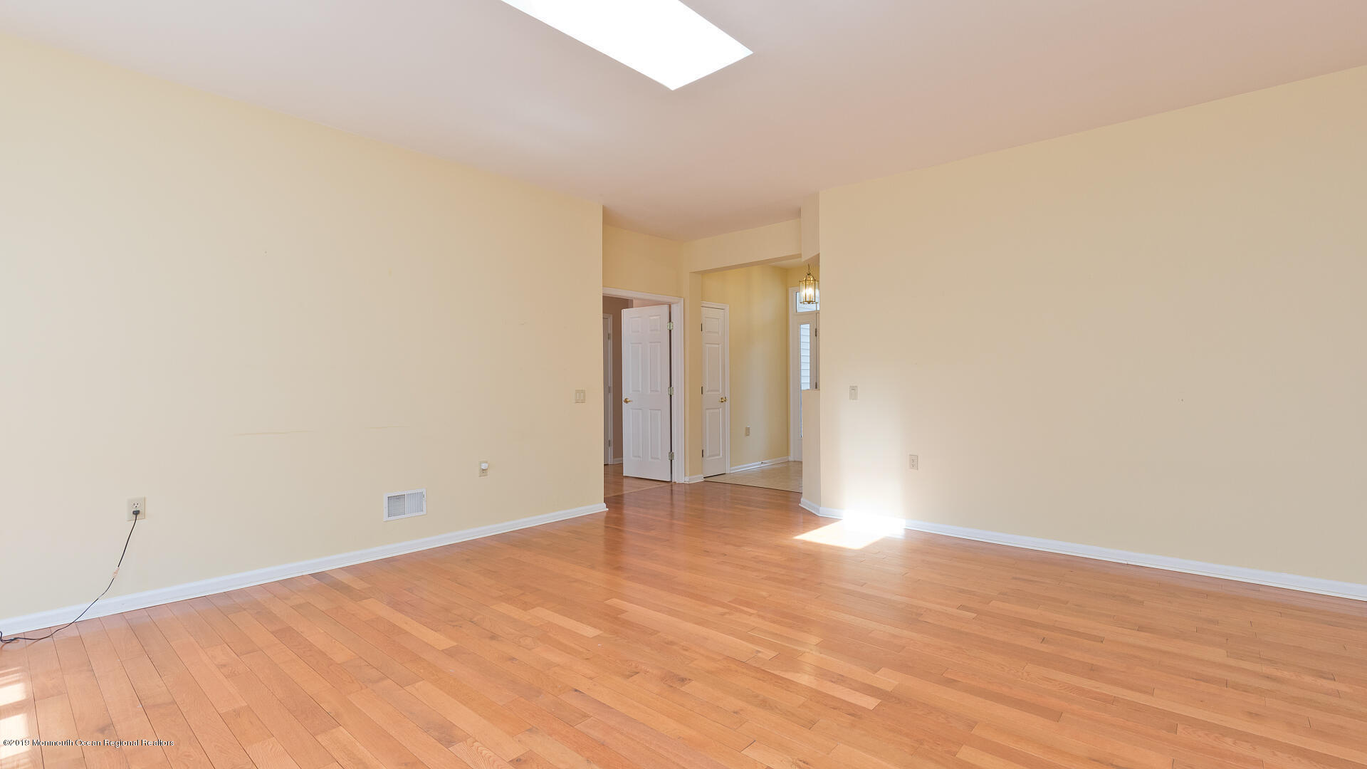 4 Ripple Terrace Barnegat, NJ 08005 - Photo 10 of 43 1920x1080-virtual-tour-69590-photo-15683