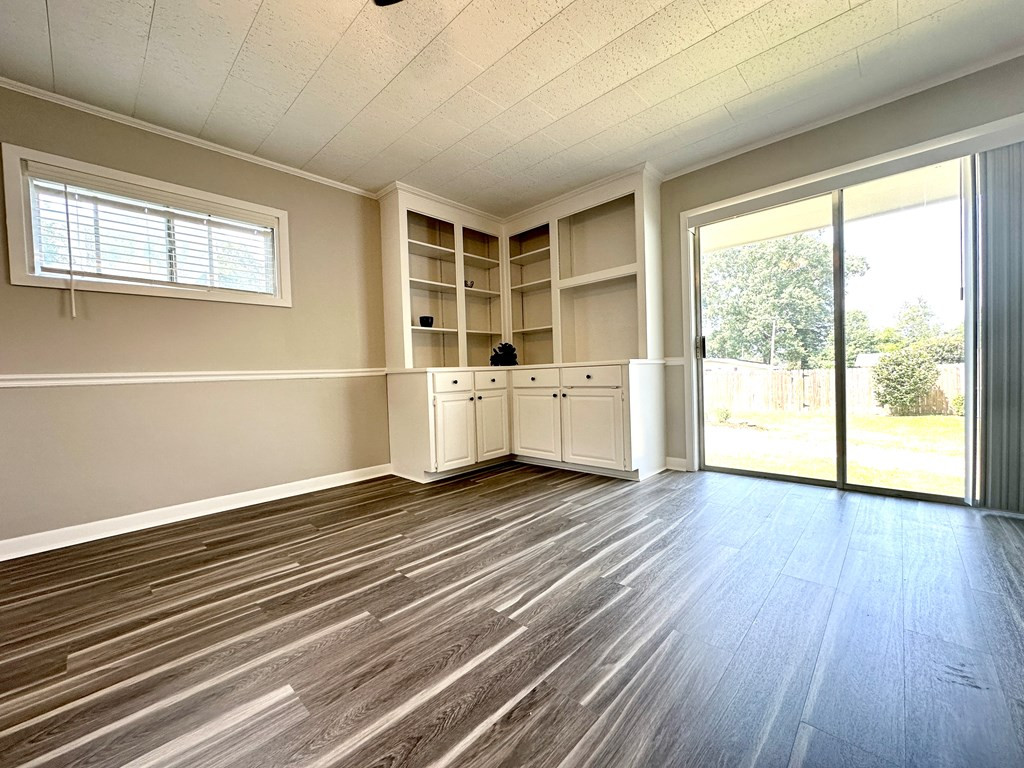 200 Westview Circle McComb, MS 39648 - Photo 19 of 29 Large Primary bedroom