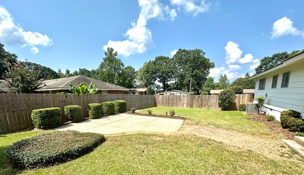 200 Westview Circle McComb, MS 39648 - Photo 22 of 29 Fenced backyard
