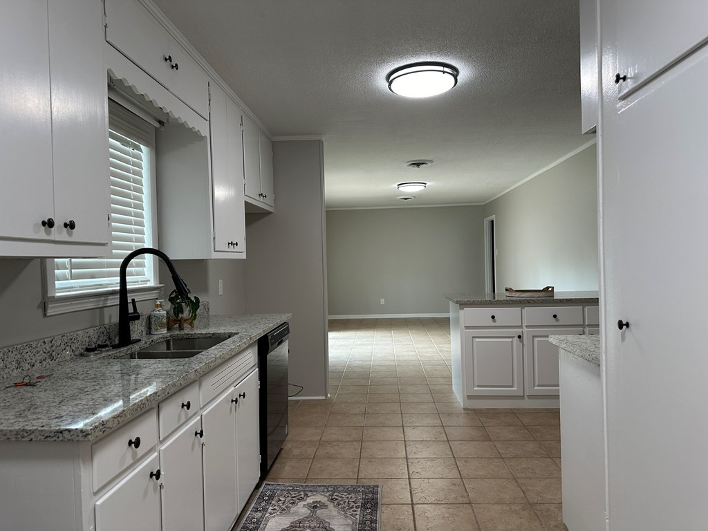 200 Westview Circle McComb, MS 39648 - Photo 3 of 29 Photo 3