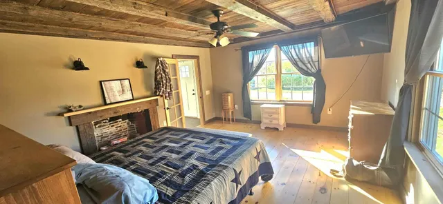 $365,000 | 316 Battle Ridge Road, Canaan, ME 04924