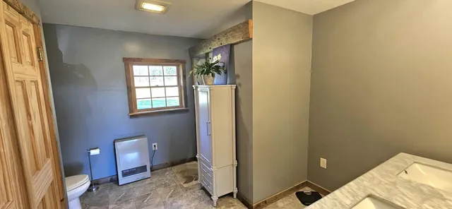 $365,000 | 316 Battle Ridge Road, Canaan, ME 04924