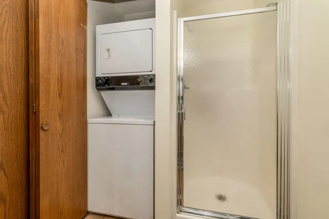 $254,000 | 1083 Quinlan Drive, Unit C, Pewaukee, WI 53072