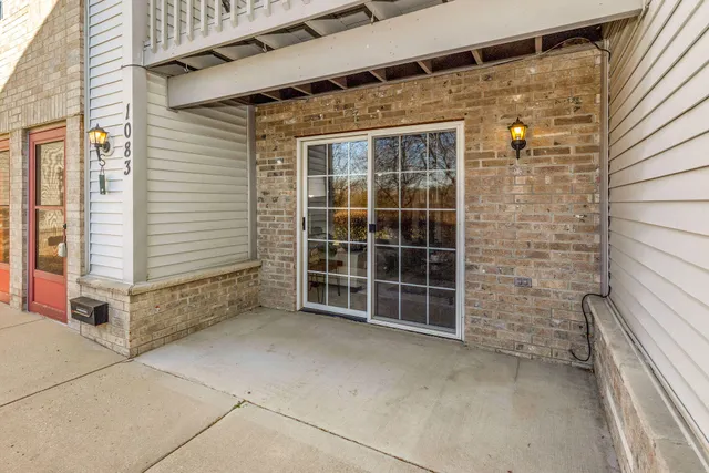 $254,000 | 1083 Quinlan Drive, Unit C, Pewaukee, WI 53072