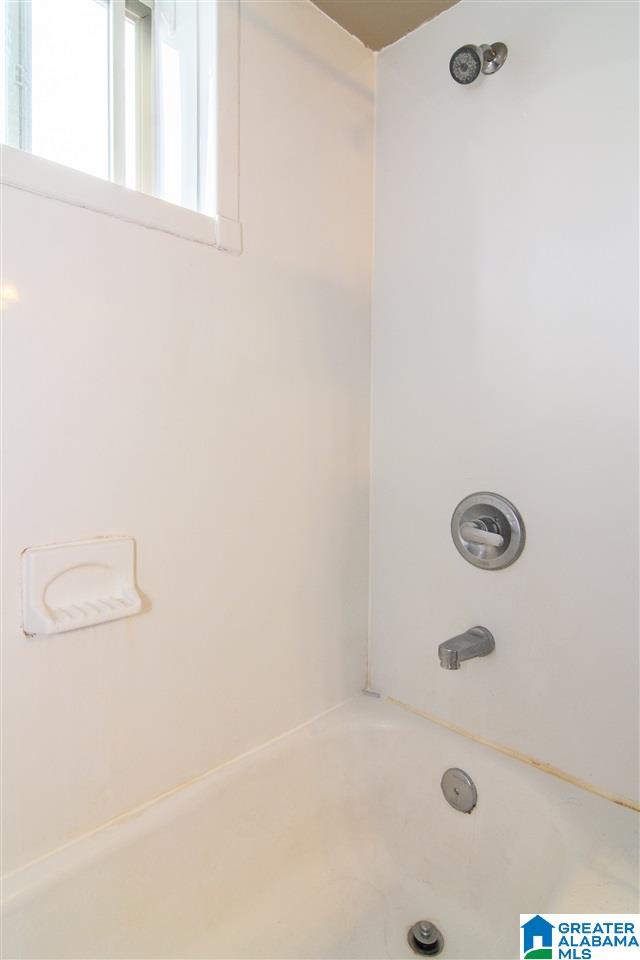 2990 Rhodes Circle South, Unit 217 Birmingham, AL 35205 - Photo 17 of 22