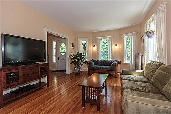 178 Perham Street Boston, MA 02132 - Photo 8 of 28