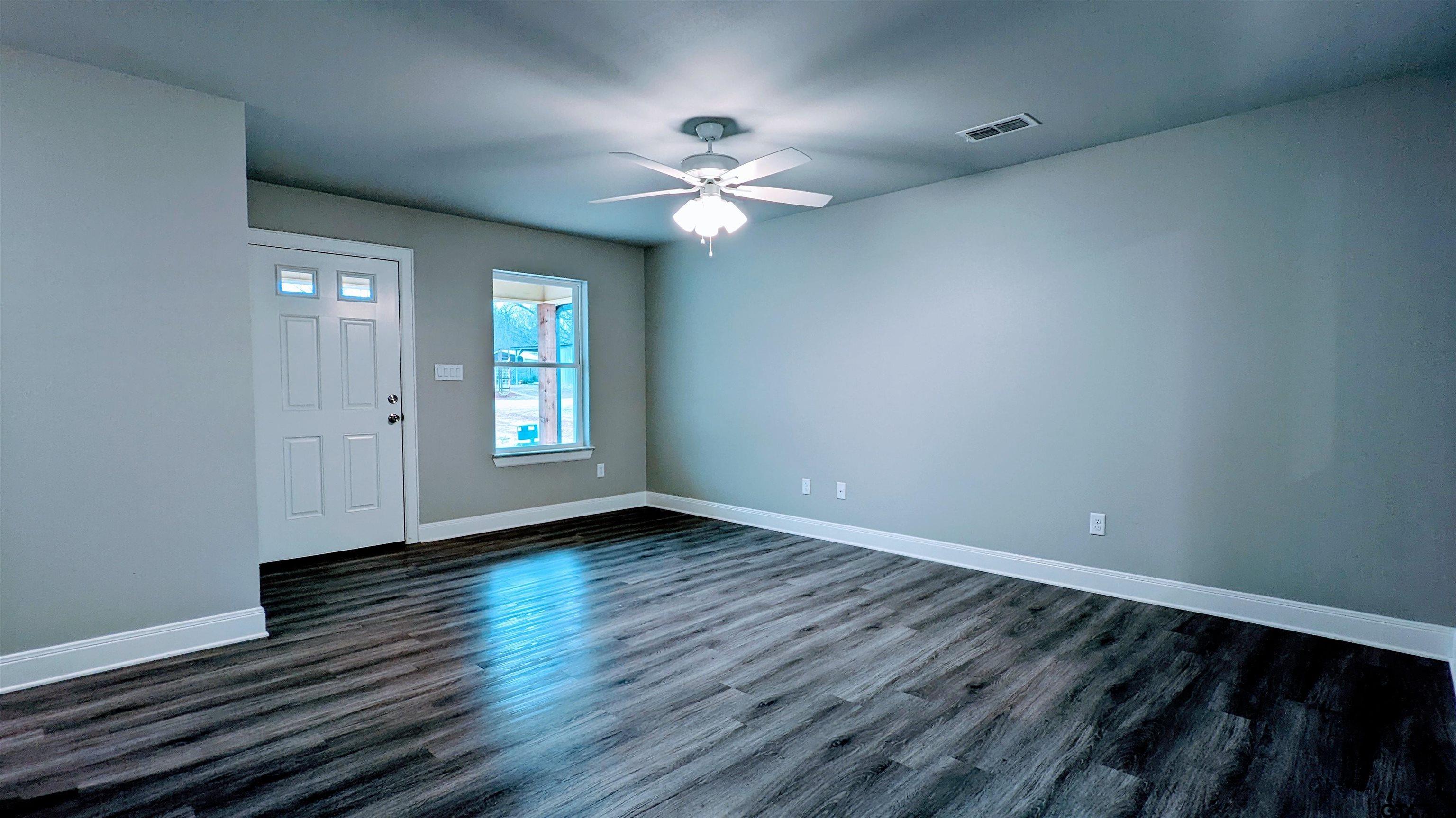 11672 Fm 2015 Tyler, TX 75708 - Photo 4 of 18