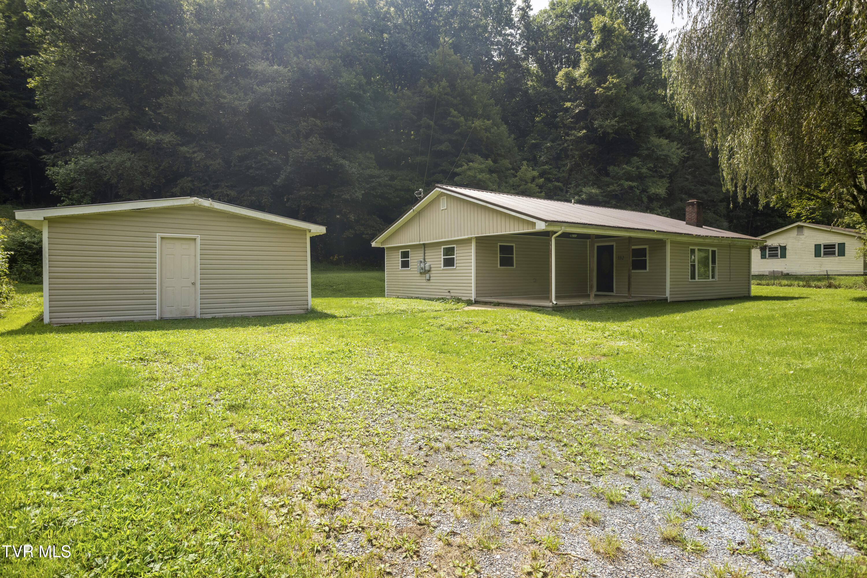 332 Currin Valley Road Marion, VA 24354 - Photo 1 of 35 177A1642-HDR