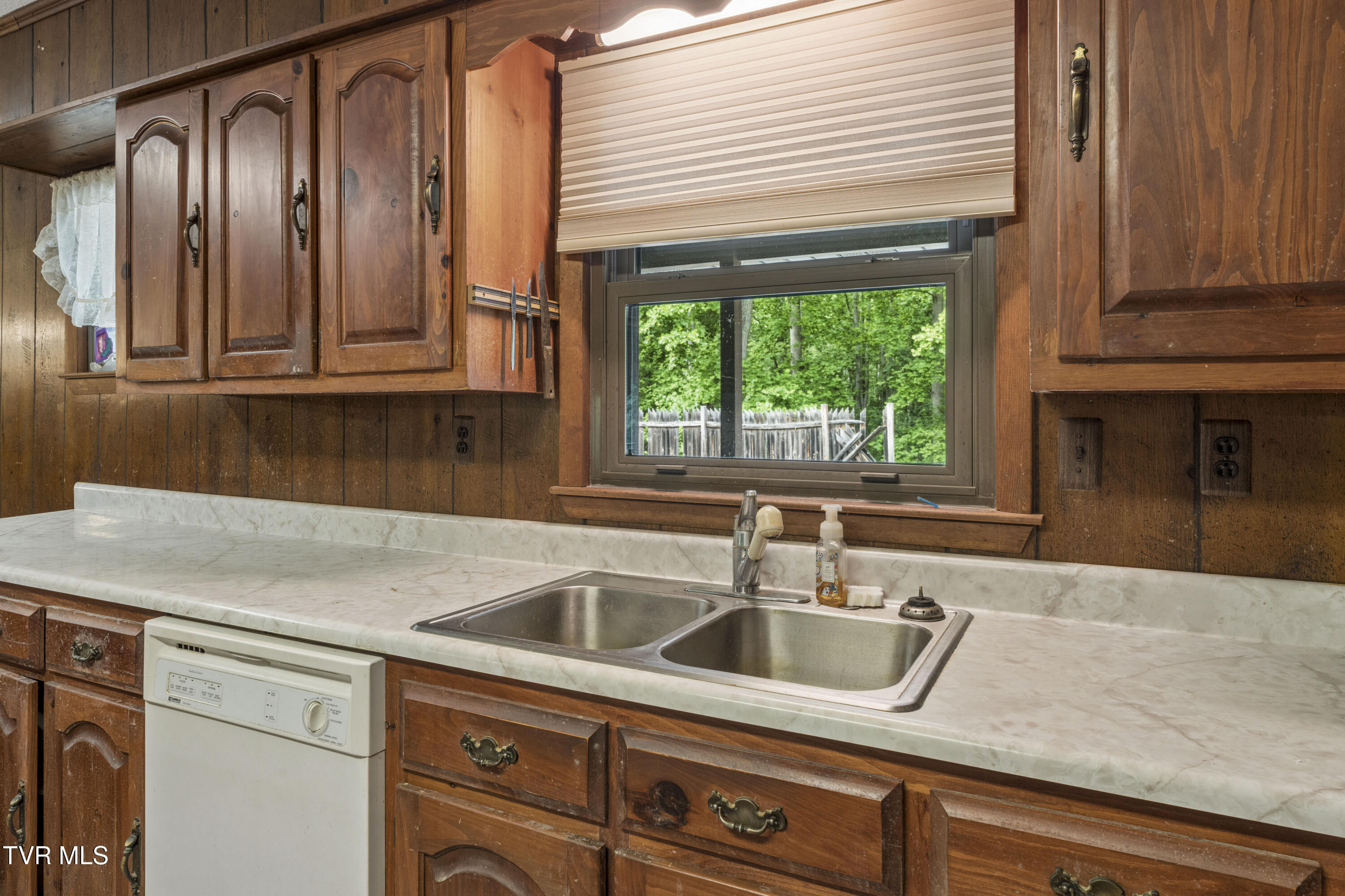 128 Lum McIntosh Road Erwin, TN 37650 - Photo 39 of 106 LumMc--18