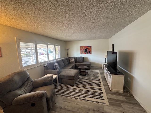 3800 Marigold Lane Modesto, CA 95356 - Photo 8 of 31