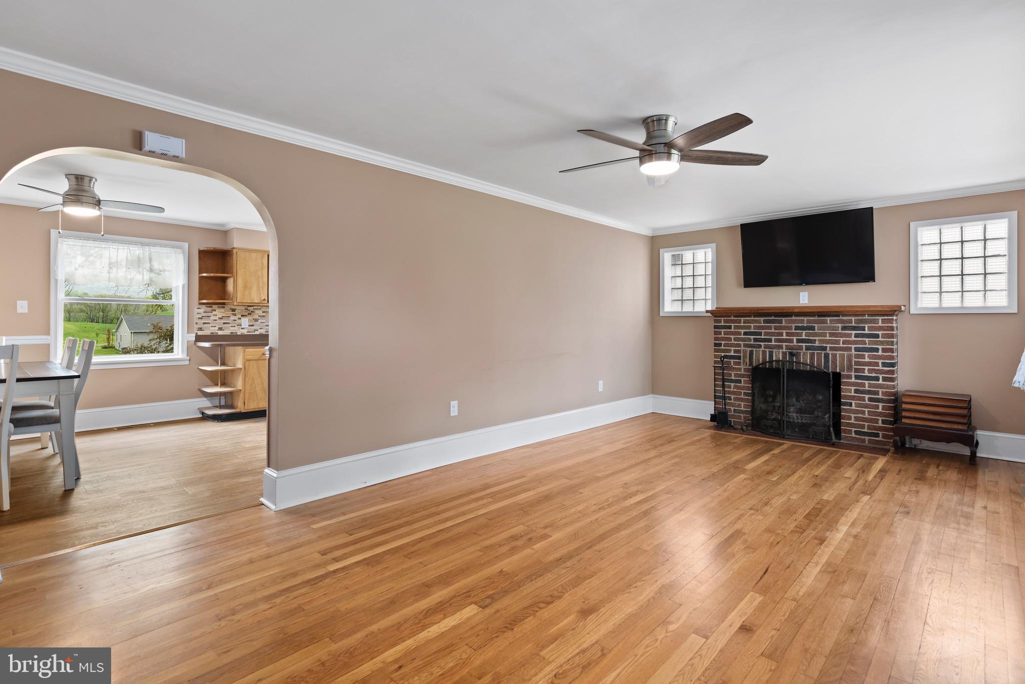 6100 Linglestown Road Harrisburg, PA 17112 - Photo 5 of 22 Gallery Image 5