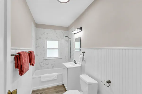 $249,900 | 1518 West University Avenue, Champaign, IL 61821
