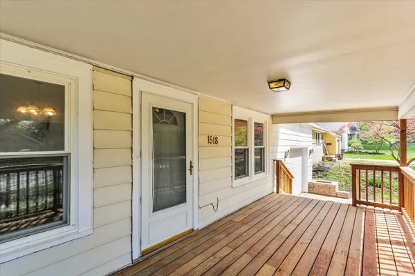 $249,900 | 1518 West University Avenue, Champaign, IL 61821