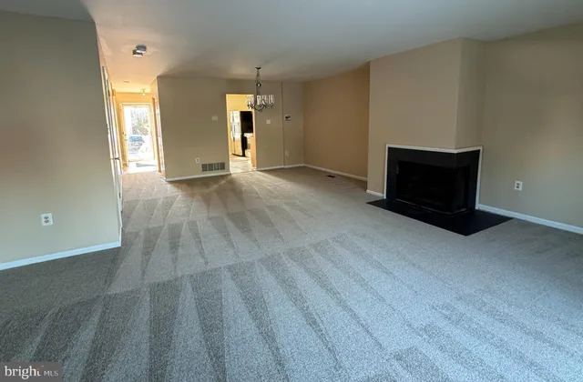 $2,850 | 802 Seminole Gardens, Ambler, PA 19002