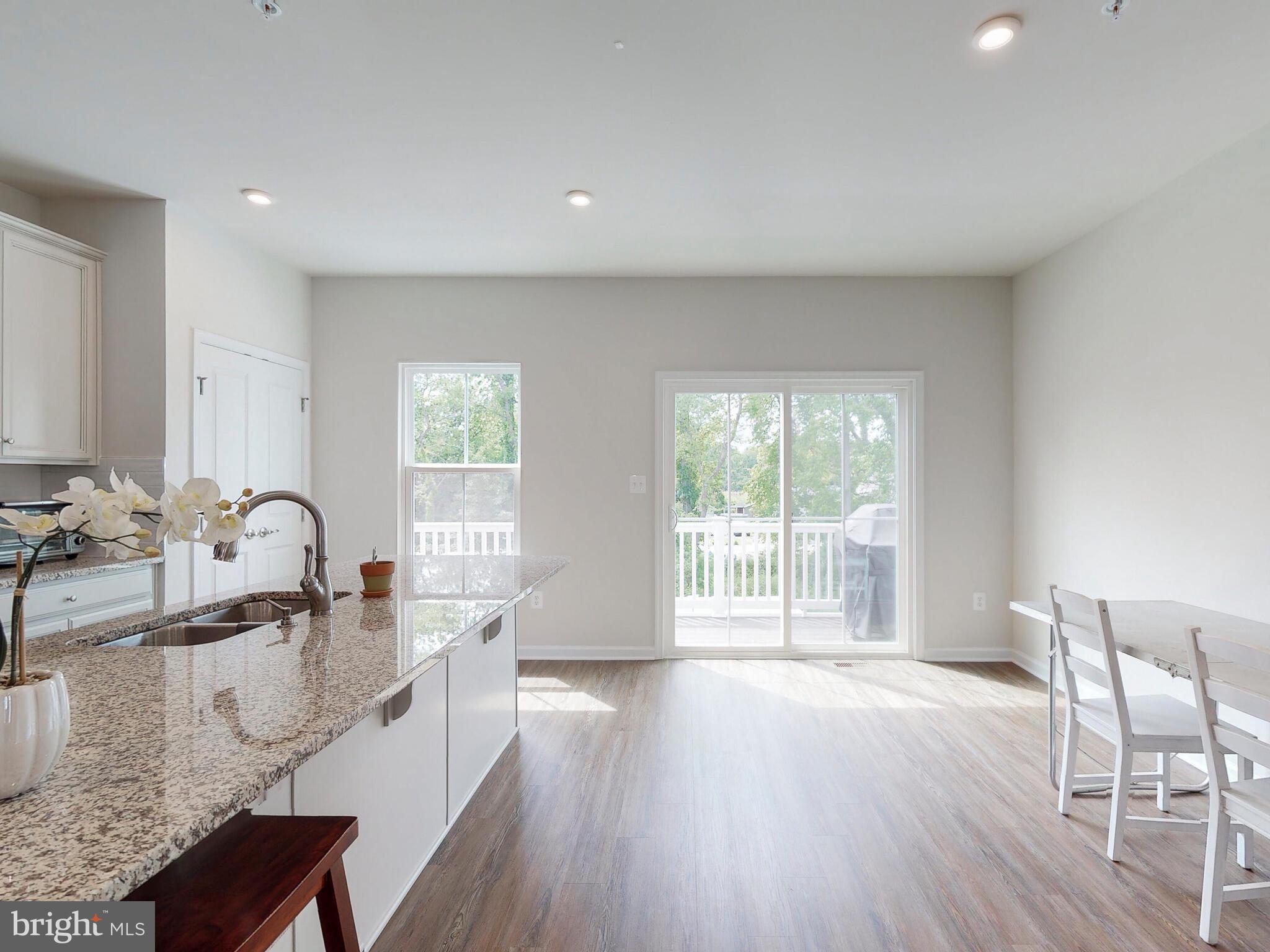 3018 Shaws Road Baltimore, MD 21219 - Photo 12 of 44 Main Level