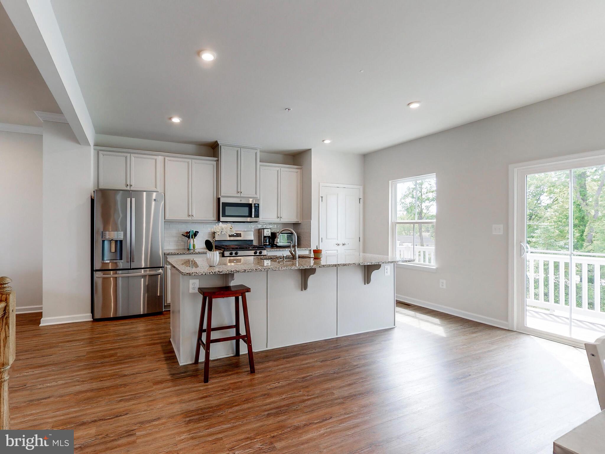3018 Shaws Road Baltimore, MD 21219 - Photo 13 of 44 Main Level