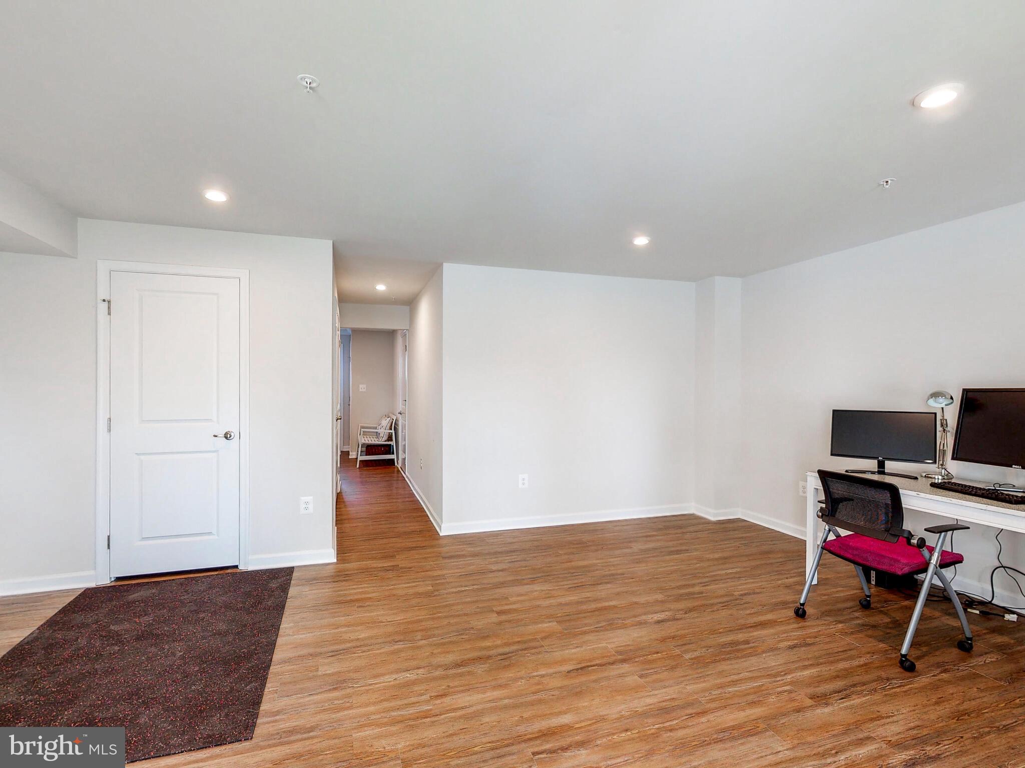 3018 Shaws Road Baltimore, MD 21219 - Photo 30 of 44 First Level