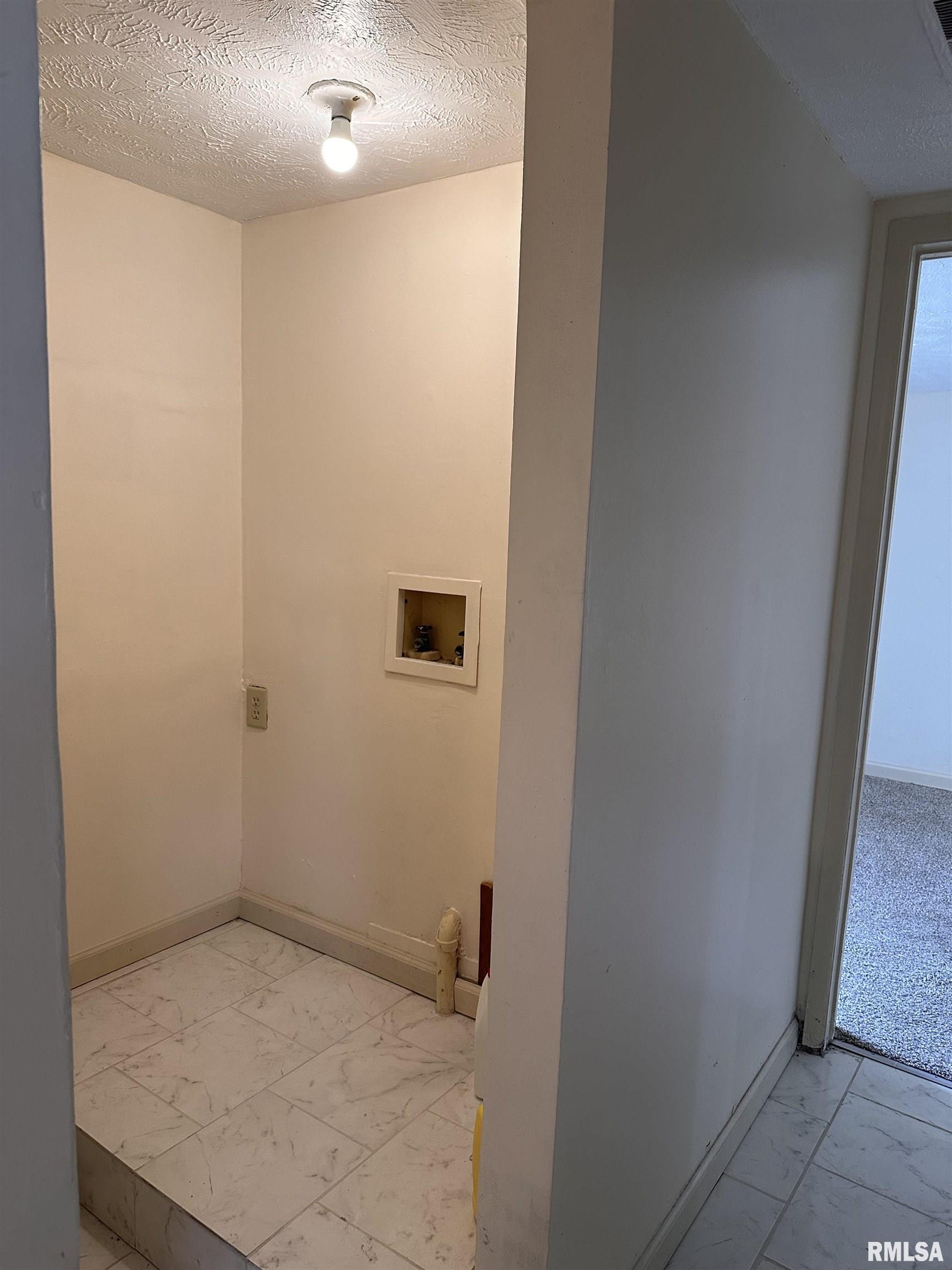 2800 South Woodward Street Springfield, IL 62703 - Photo 16 of 18