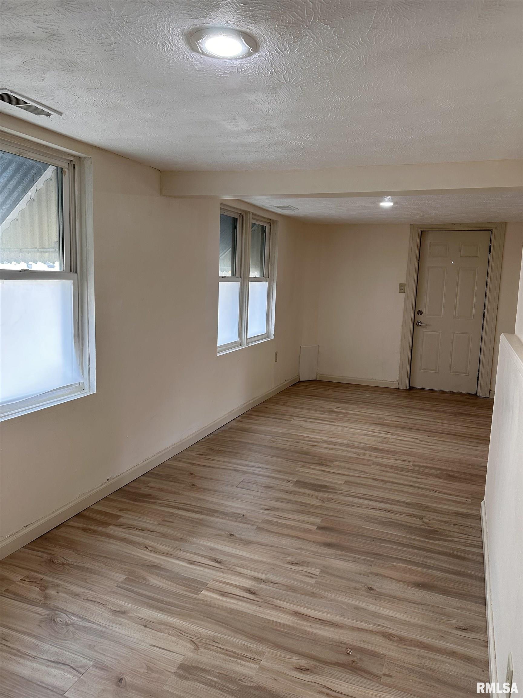 2800 South Woodward Street Springfield, IL 62703 - Photo 4 of 18