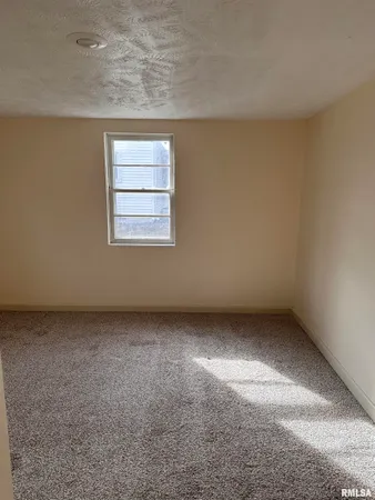 $116,000 | 2800 South Woodward Street, Springfield, IL 62703