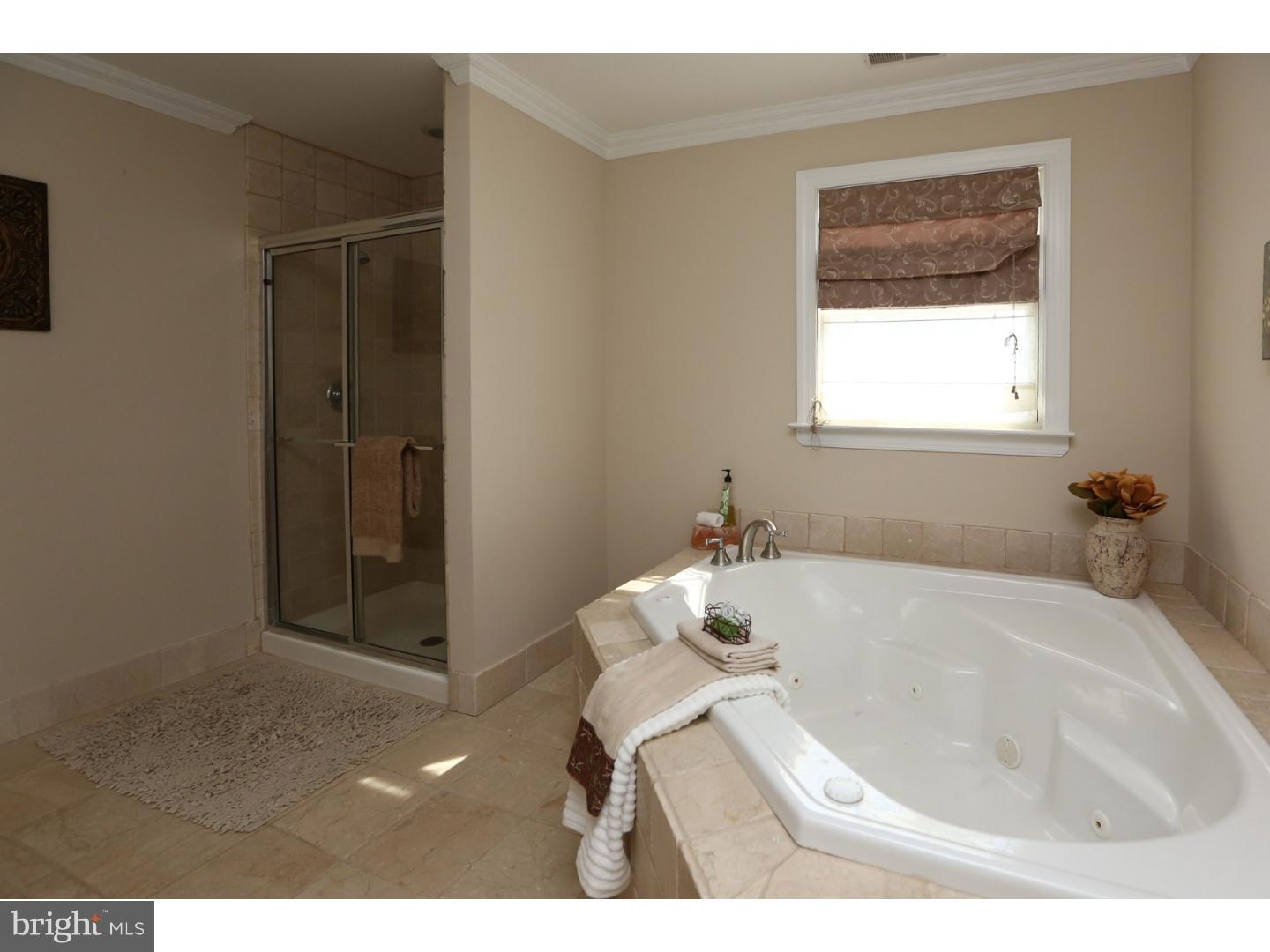 8720 Brierdale Road Philadelphia, PA 19128 - Photo 17 of 25 Gallery Image 17