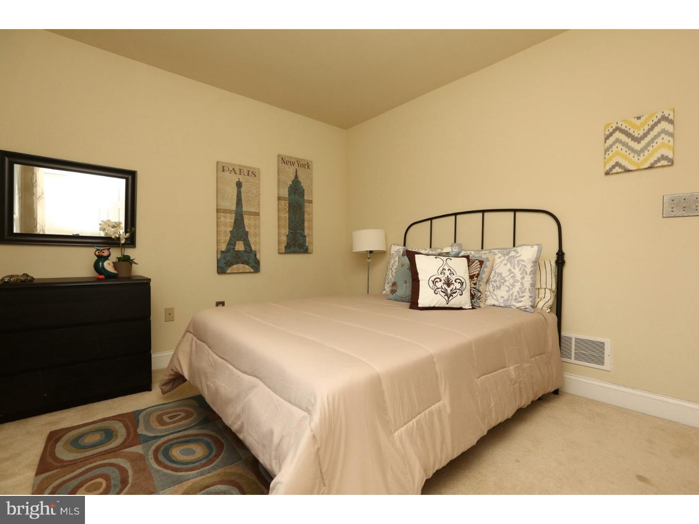 8720 Brierdale Road Philadelphia, PA 19128 - Photo 18 of 25 Gallery Image 18