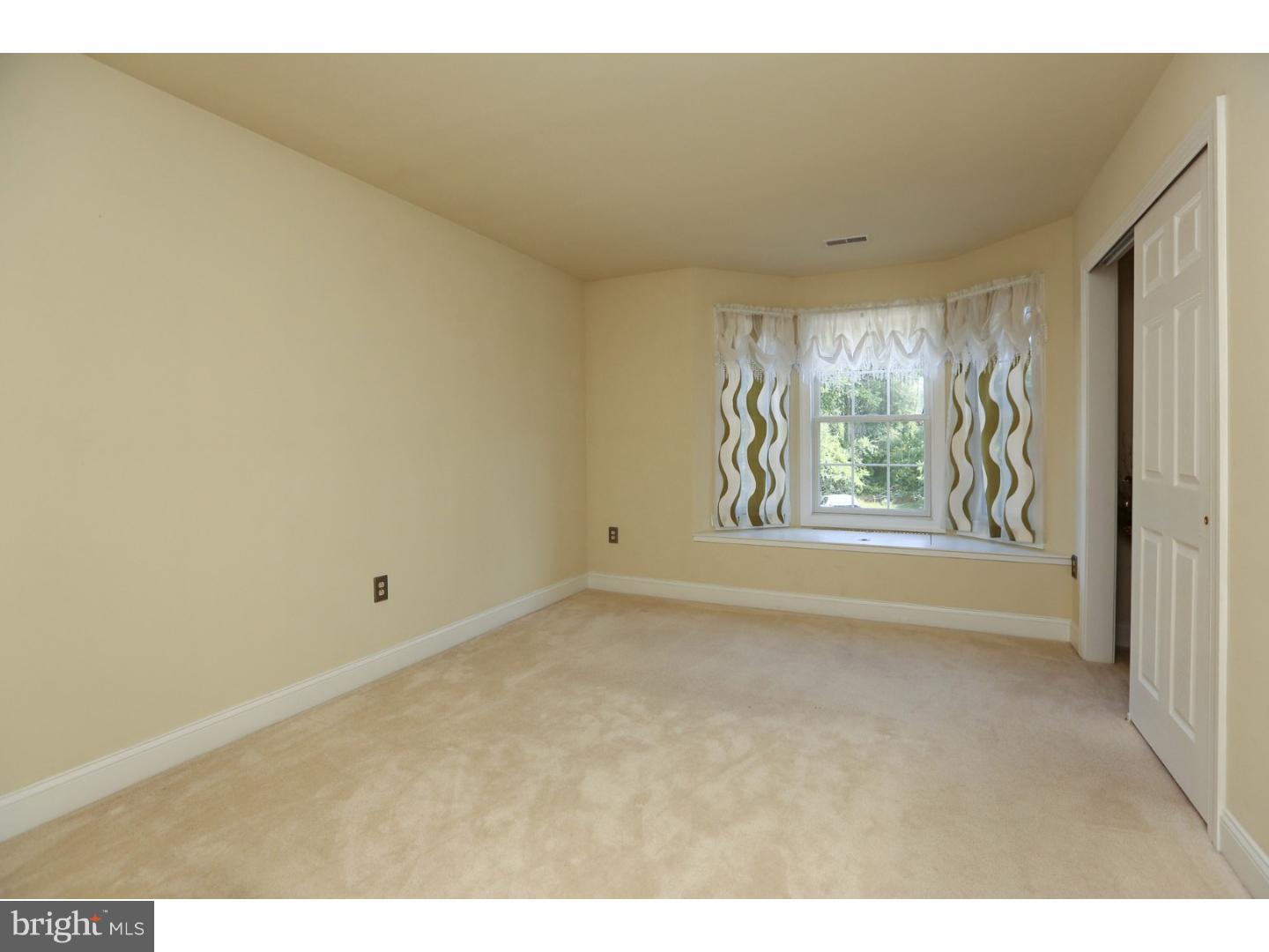 8720 Brierdale Road Philadelphia, PA 19128 - Photo 19 of 25 Gallery Image 19