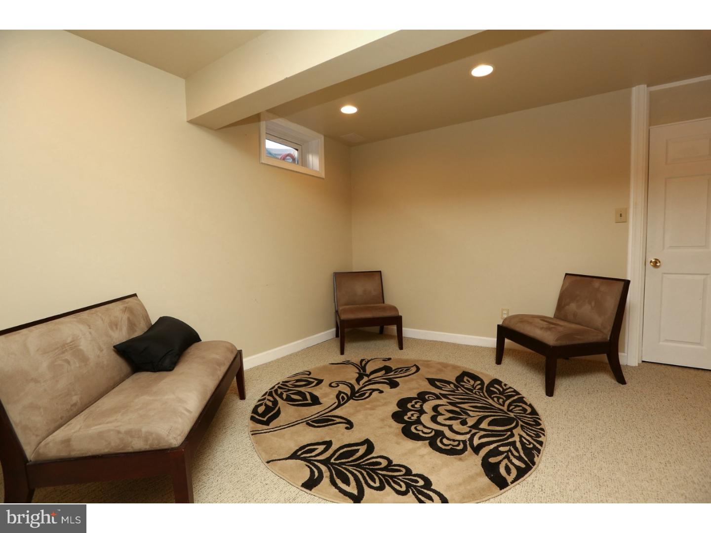 8720 Brierdale Road Philadelphia, PA 19128 - Photo 22 of 25 Gallery Image 22