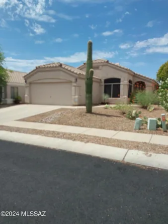 $3,995 | 9674 East Country Court, Tucson, AZ 85749