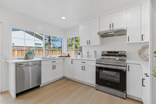 $2,650,000 | 949 Aster Court, Sunnyvale, CA 94086